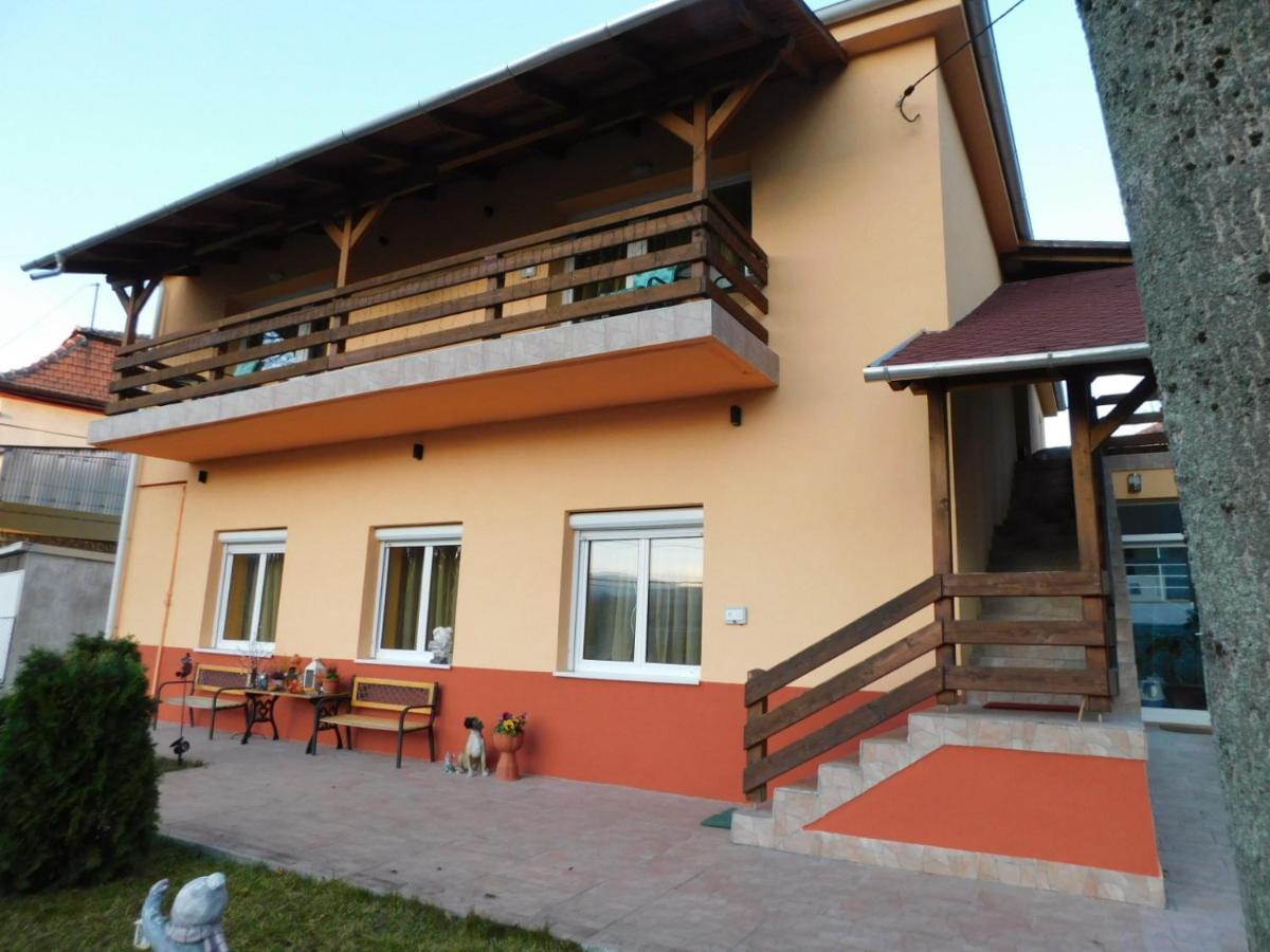 Eden Ii. Hotel Miskolc Exterior foto