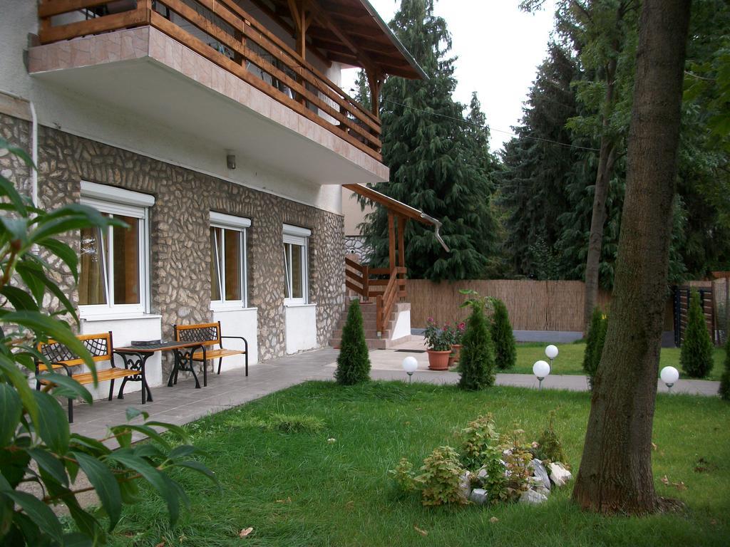 Eden Ii. Hotel Miskolc Exterior foto